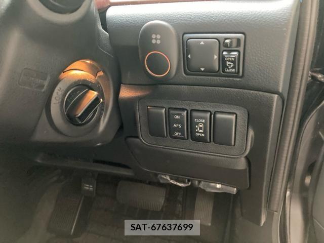 Nissan ELGRAND 2005-09 8870941-9