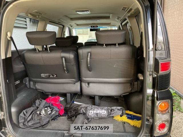 Nissan ELGRAND 2005-09 8870941-8
