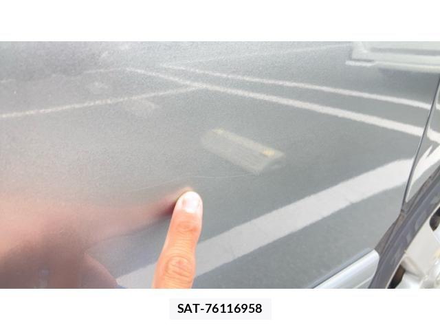 Nissan ELGRAND 2006-07 8879628-16