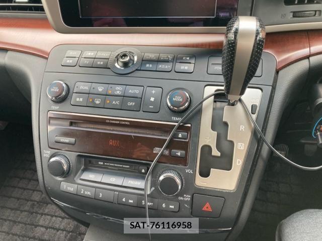 Nissan ELGRAND 2006-07 8879628-19