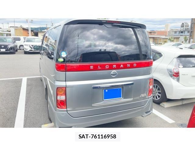Nissan ELGRAND 2006-07 8879628-2