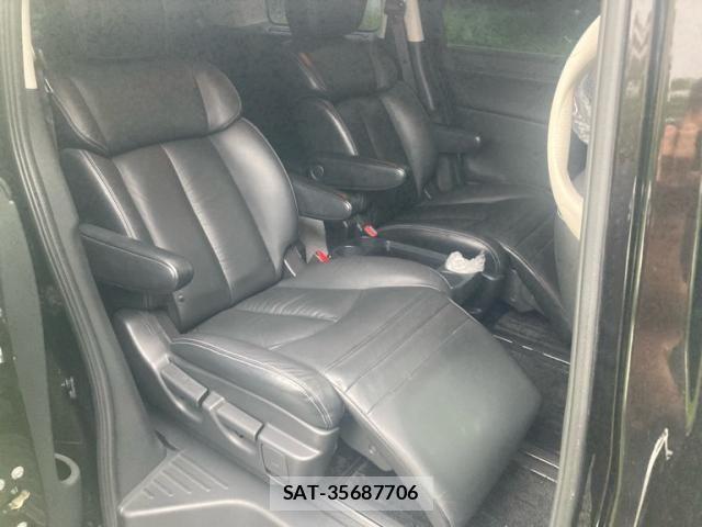 Nissan ELGRAND 2011-11 8879627-13