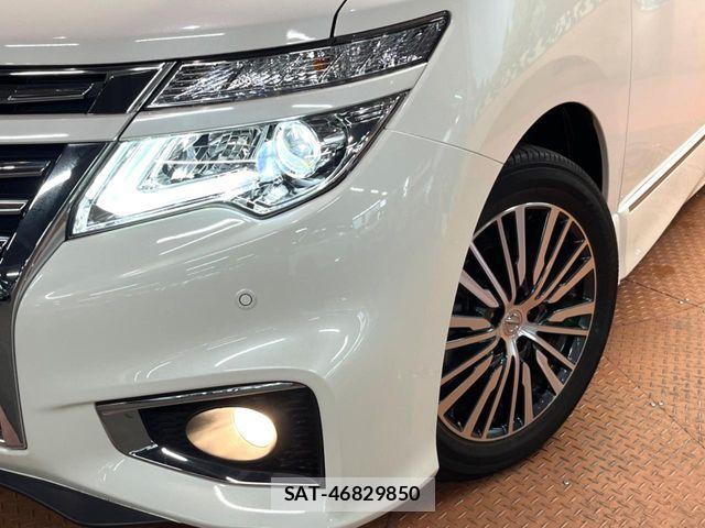 Nissan ELGRAND 2020-02 8879613-11