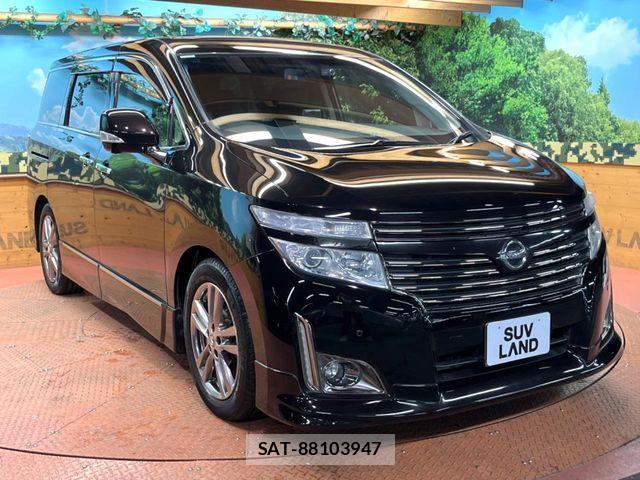 Nissan ELGRAND 2012-11 8879625-15