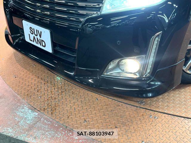 Nissan ELGRAND 2012-11 8879625-2