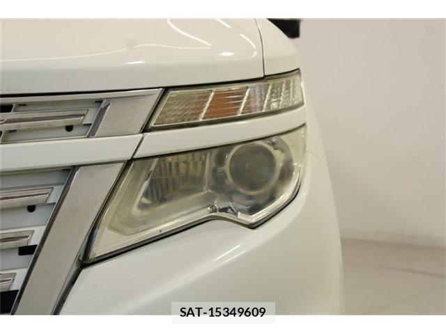 Nissan ELGRAND 2014-06 8879624-14