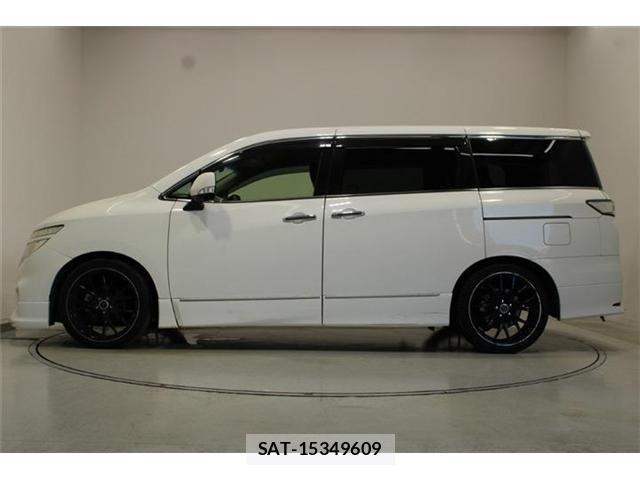Nissan ELGRAND 2014-06 8879624-8