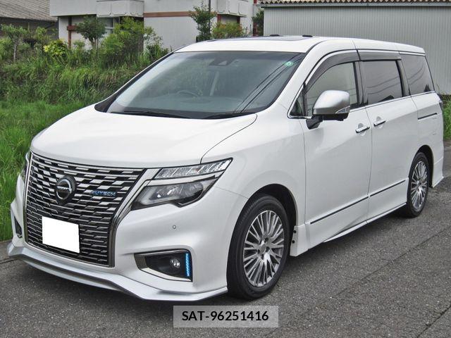 Nissan ELGRAND 2021-12 8879614-0