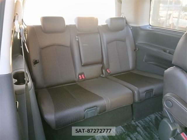 Nissan ELGRAND 2021-02 8879616-15