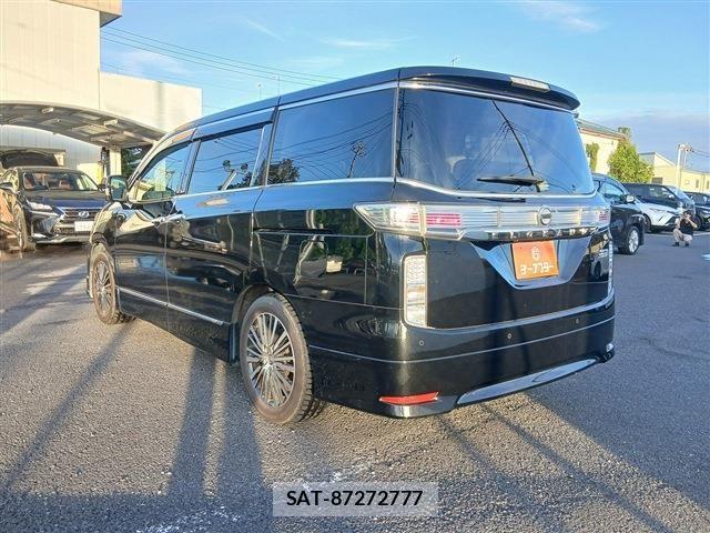 Nissan ELGRAND 2021-02 8879616-22