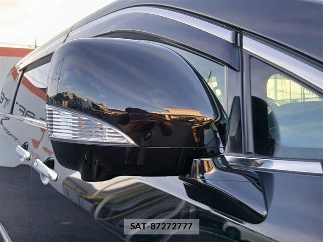 Nissan ELGRAND 2021-02 8879616-28