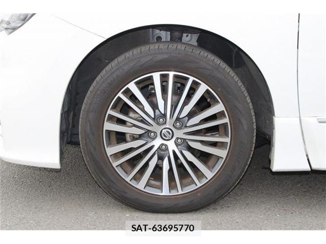 Nissan ELGRAND 2022-01 8879617-18