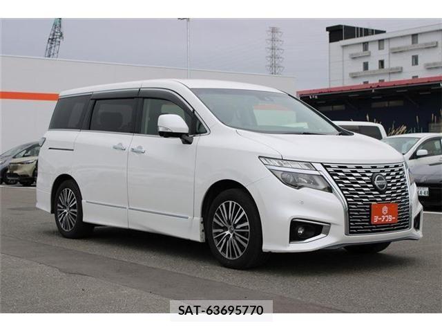 Nissan ELGRAND 2022-01 8879617-2