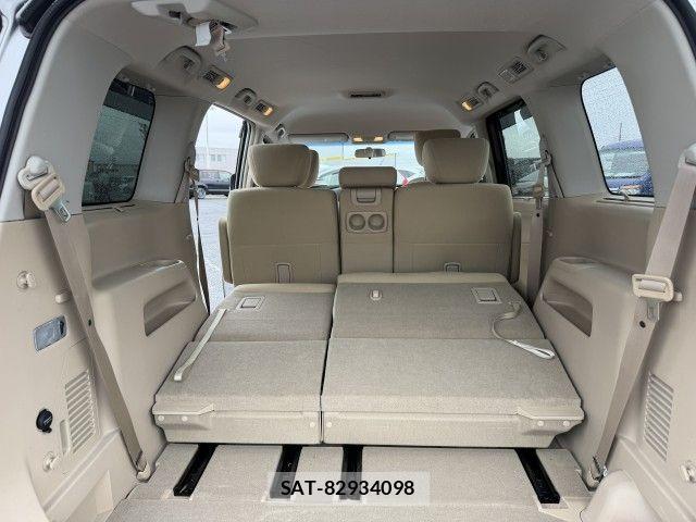 Nissan ELGRAND 2018-06 8879623-9