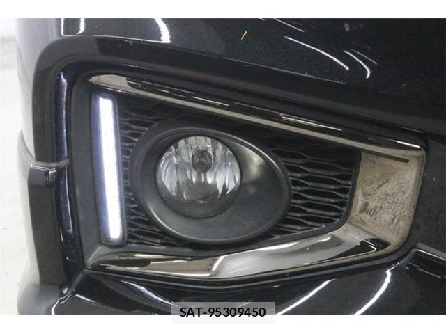 Nissan ELGRAND 2021-01 8883579-12