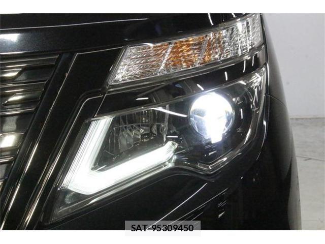 Nissan ELGRAND 2021-01 8883579-14