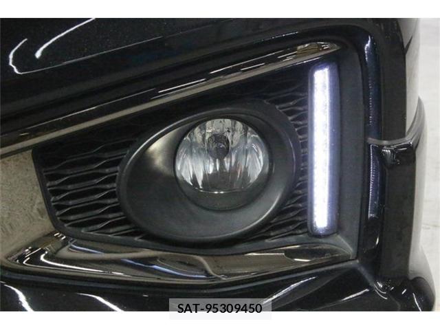 Nissan ELGRAND 2021-01 8883579-15