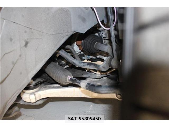 Nissan ELGRAND 2021-01 8883579-19