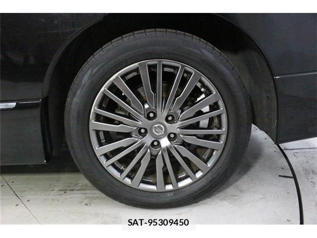 Nissan ELGRAND 2021-01 8883579-24