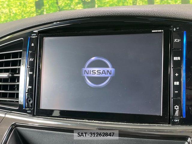 Nissan ELGRAND 2019-10 8883577-4