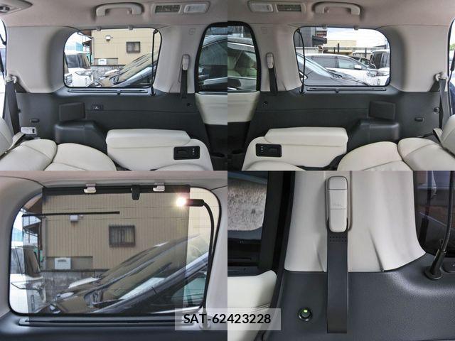 Nissan ELGRAND 2019-08 781231-27