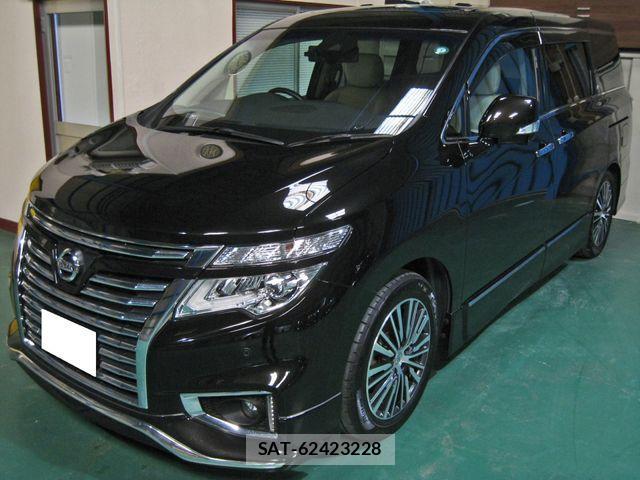 Nissan ELGRAND 2019-08 781231-2