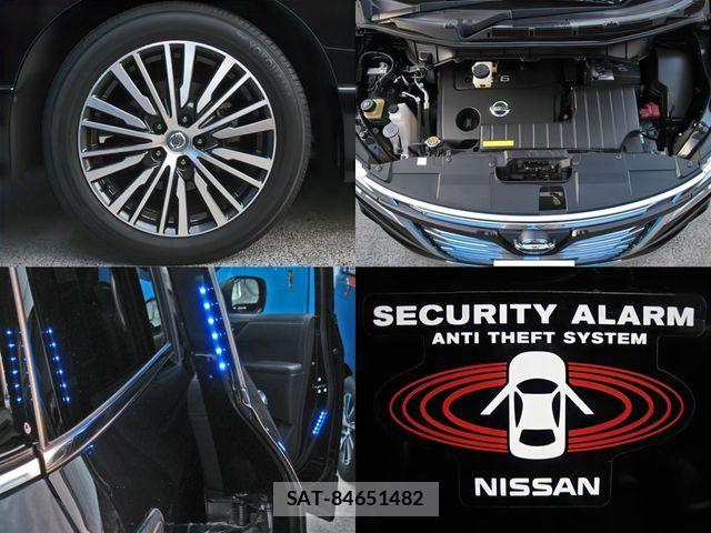 Nissan ELGRAND 2014-03 781228-11