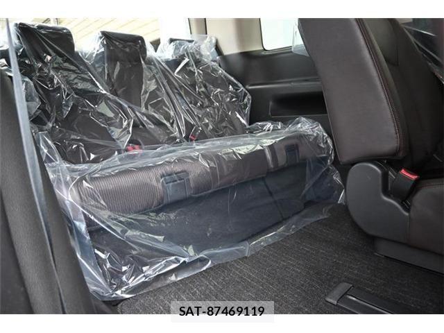 Nissan ELGRAND 2023-06 1220782-15