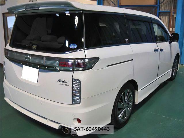 Nissan ELGRAND 2014-12 1291116-3