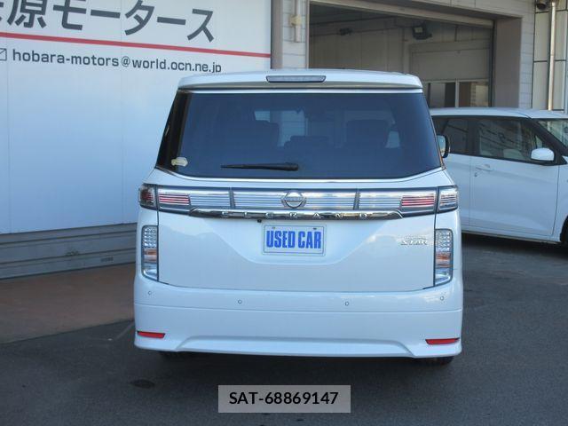 Nissan ELGRAND 2023-09 1472287-11
