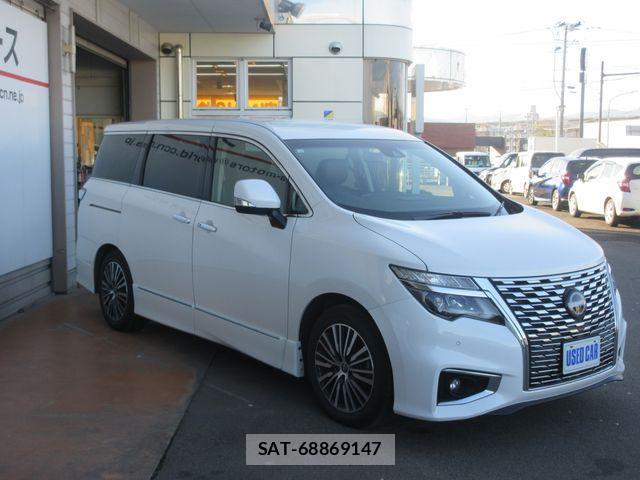 Nissan ELGRAND 2023-09 1472287-2