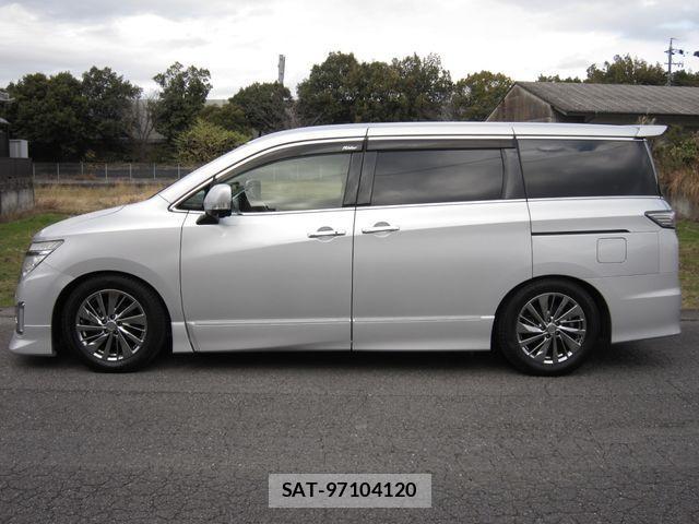 Nissan ELGRAND 2014-04 2008638-7