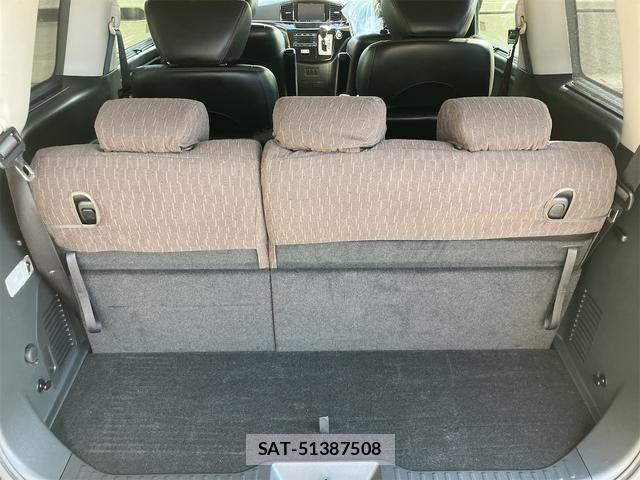 Nissan ELGRAND 2013-05 3372656-27