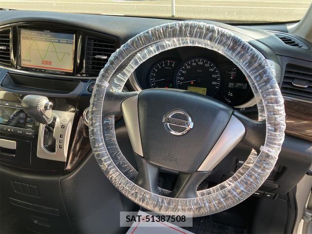 Nissan ELGRAND 2013-05 3372656-6