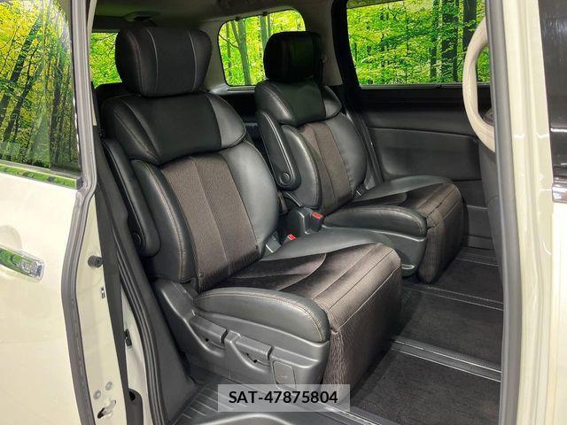 Nissan ELGRAND 2017-07 3372647-9