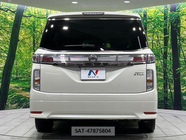 Nissan ELGRAND 2017-07 3372647-15