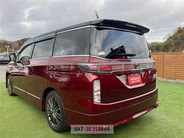 Nissan ELGRAND 2021-03 3668385-15
