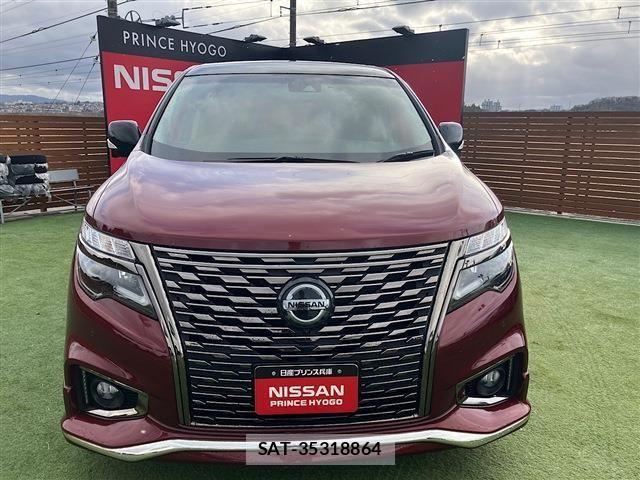 Nissan ELGRAND 2021-03 3668385-23
