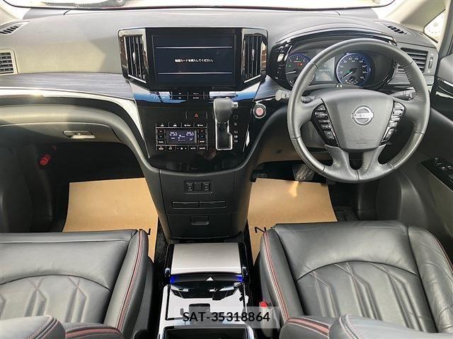 Nissan ELGRAND 2021-03 3668385-2