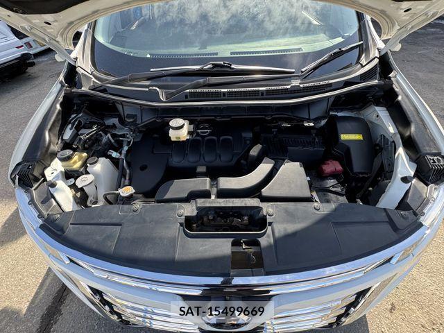 Nissan ELGRAND 2018-02 3668391-13