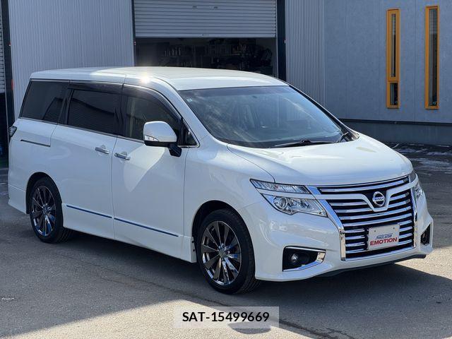 Nissan ELGRAND 2018-02 3668391-1