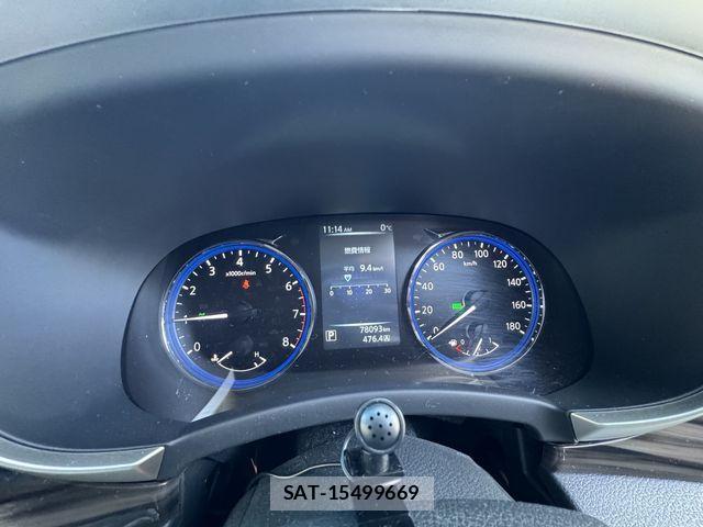 Nissan ELGRAND 2018-02 3668391-25