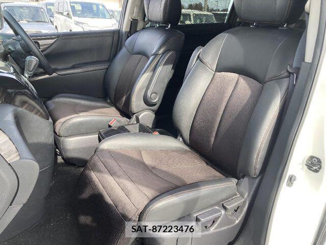 Nissan ELGRAND 2015-12 4041648-16