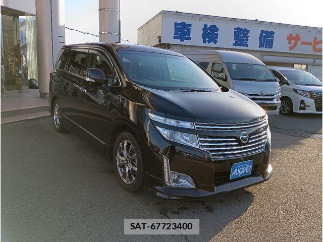 Nissan ELGRAND 2013-07 4638814-15