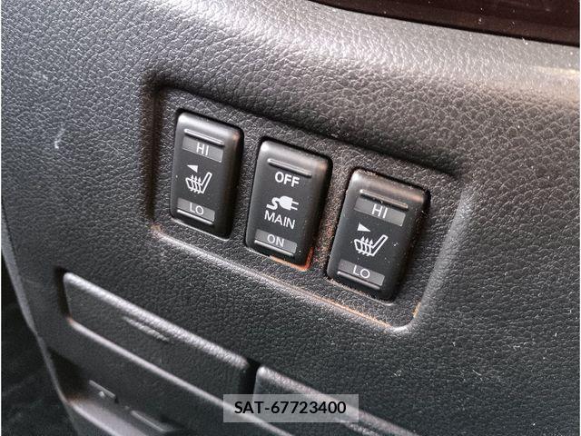 Nissan ELGRAND 2013-07 4638814-20