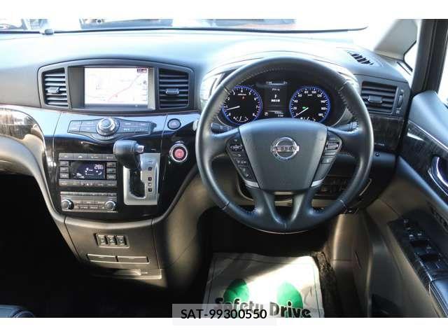 Nissan ELGRAND 2016-02 4753248-10