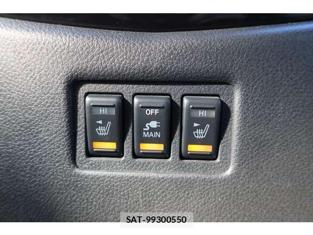 Nissan ELGRAND 2016-02 4753248-17