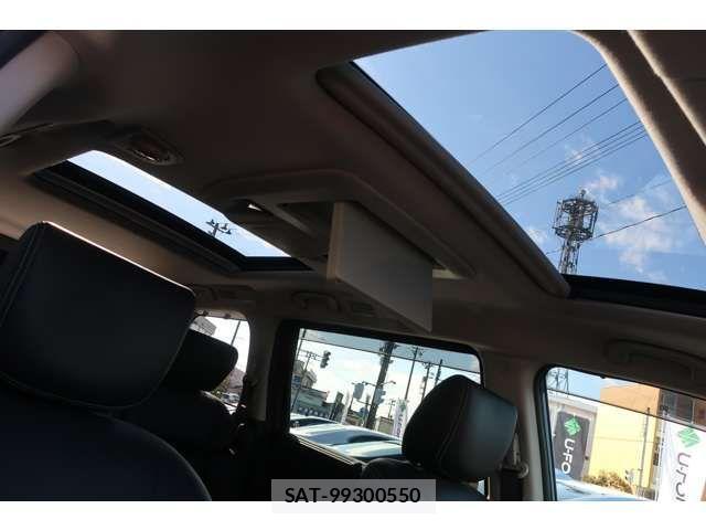 Nissan ELGRAND 2016-02 4753248-2