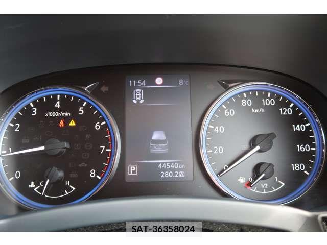 Nissan ELGRAND 2022-07 6004965-14