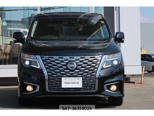 Nissan ELGRAND 2022-07 6004965-17